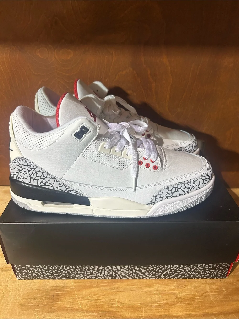 Jordan 🇯🇴 3 retro cement size 12 great quality brand new
